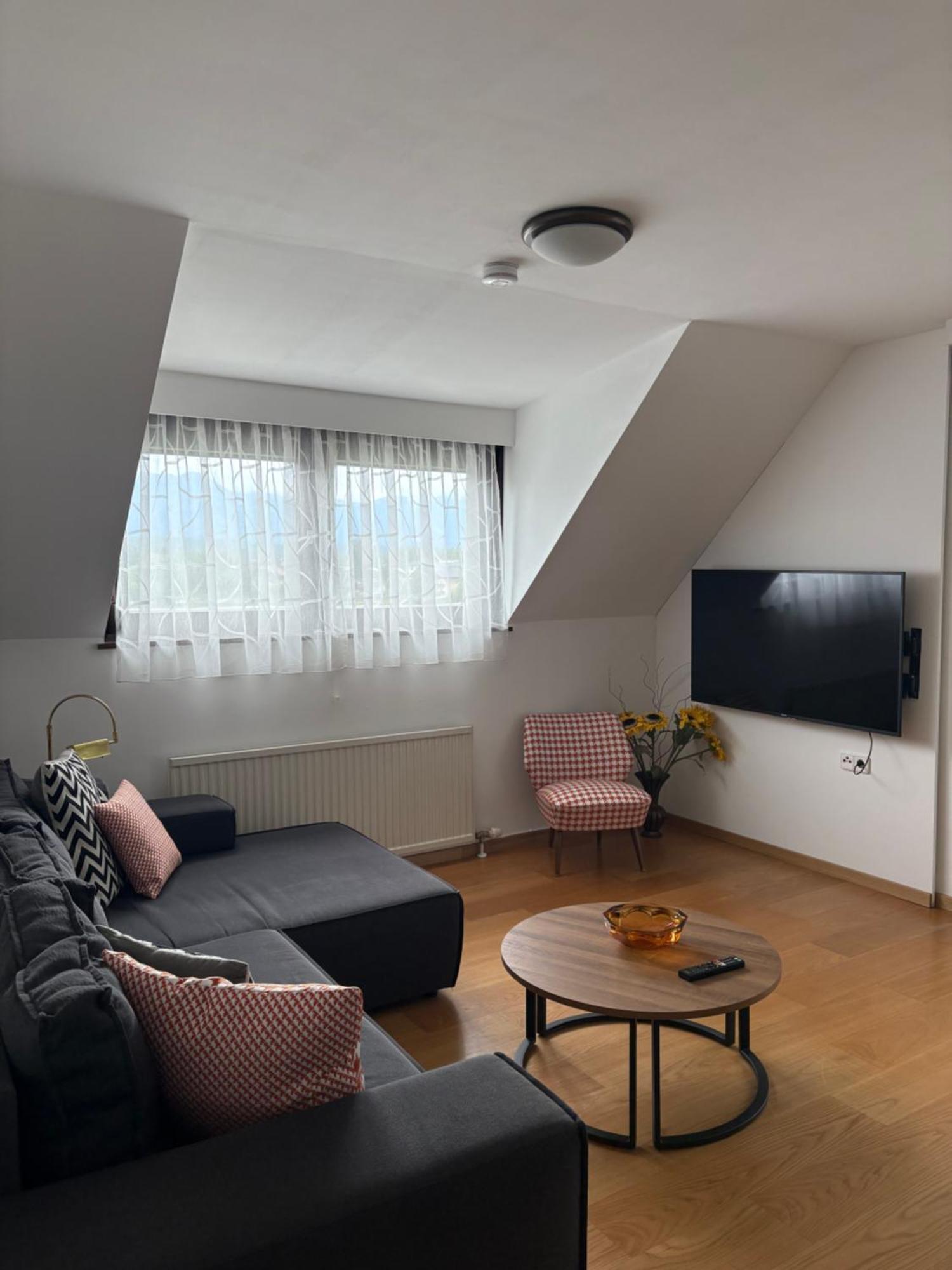 Mayr Apartamento